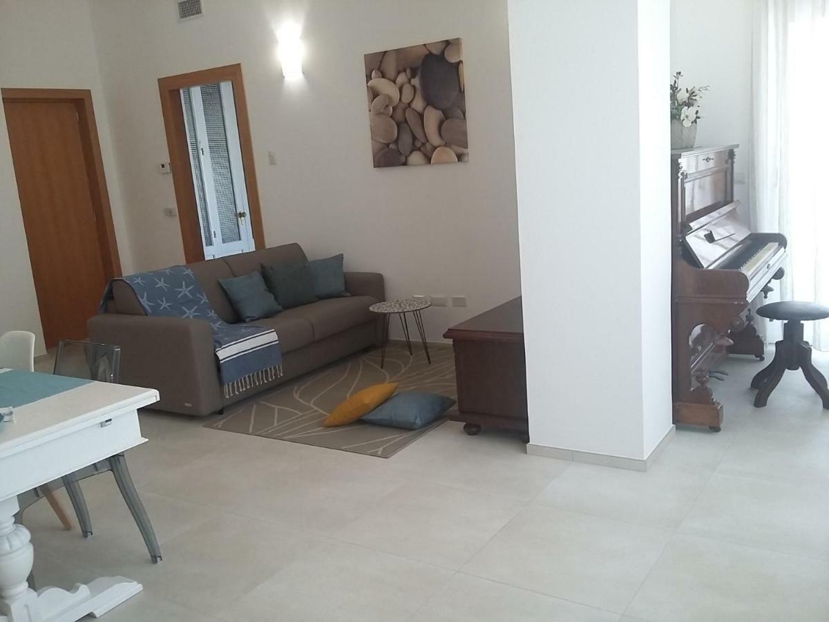 Appartamento Stefania Castro  Экстерьер фото