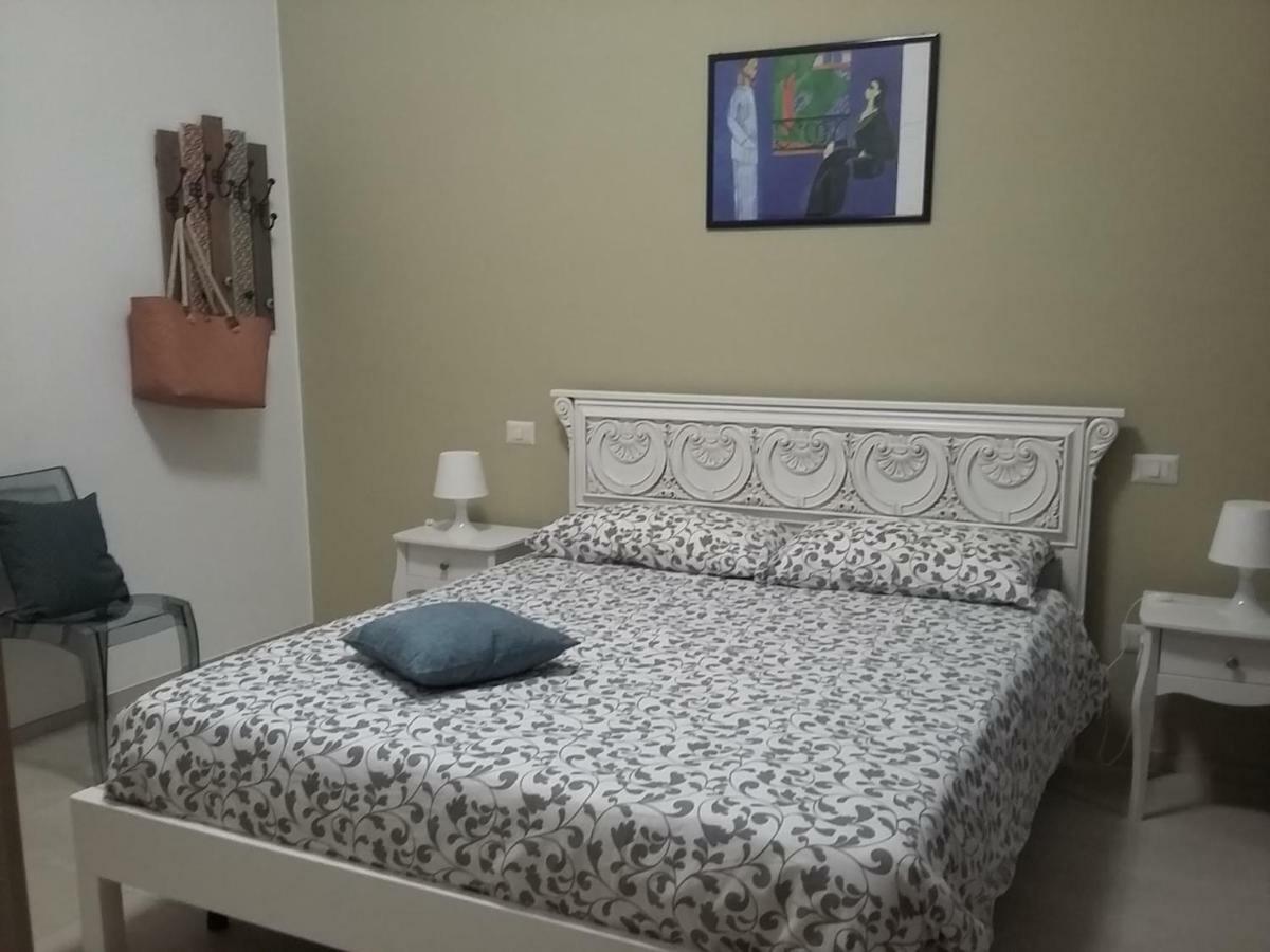 Appartamento Stefania Castro  Экстерьер фото
